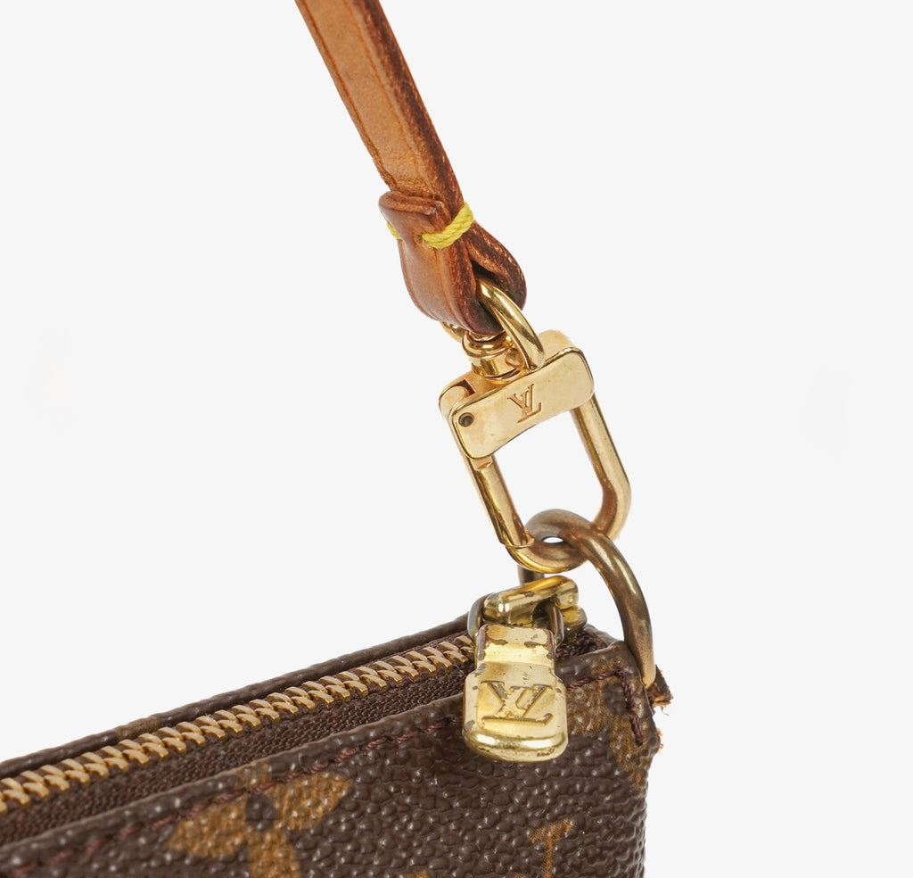 LOUIS VUITTON POCHETTE MONOGRAM