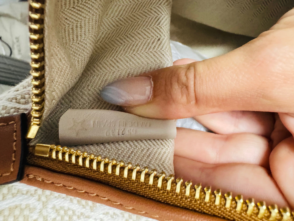 LOEWE CUBI — Jacquard Anagrama