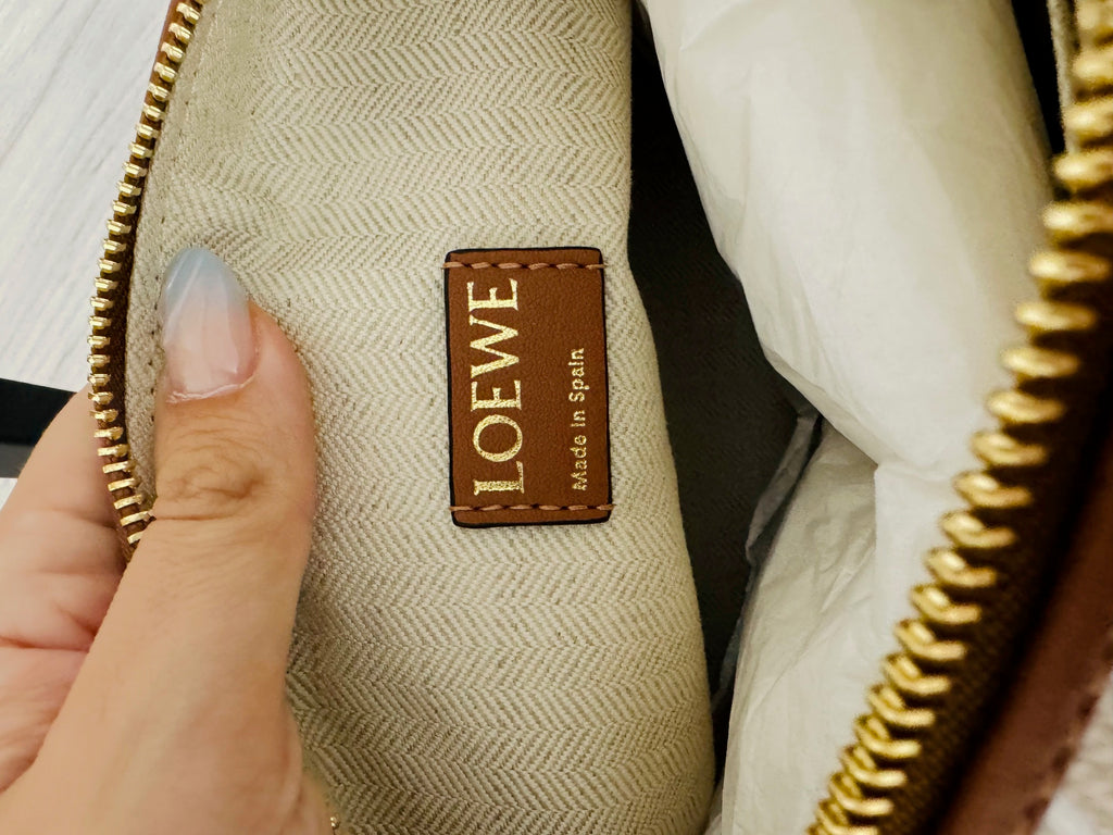 LOEWE CUBI — Jacquard Anagrama