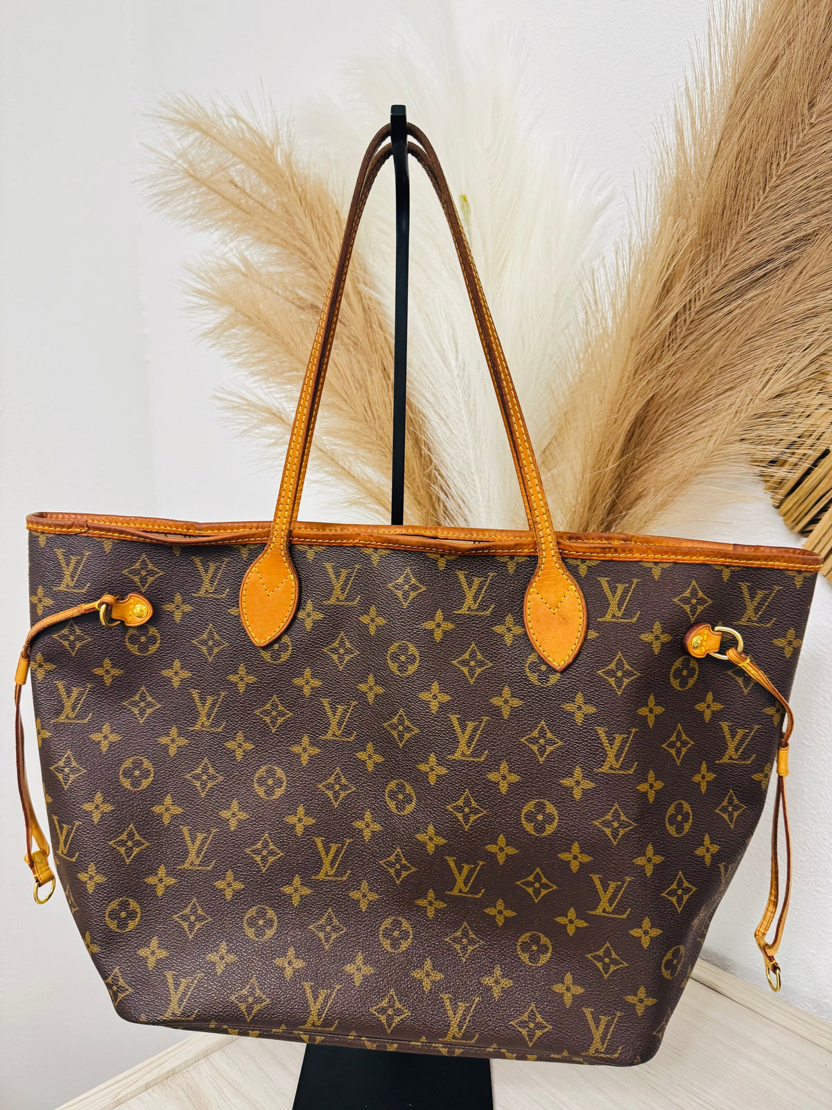 LOUIS VUITTON NEVERFULL MM TOTE BAG